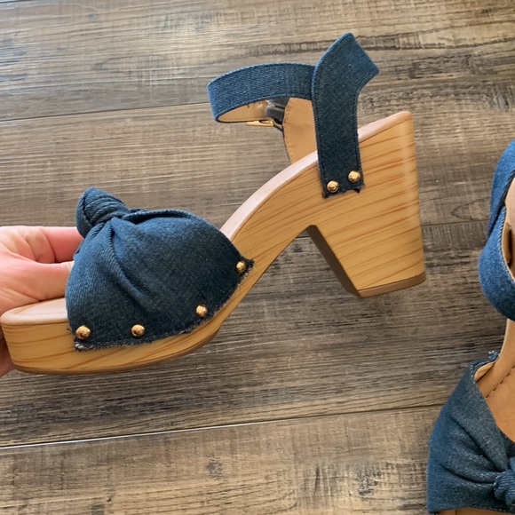 Platform chunky denim sandal heel. Comfort 1946 clogs - Picture 2 of 6